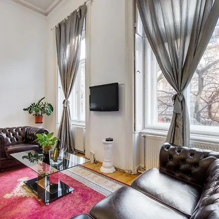 Royale * Budapešť